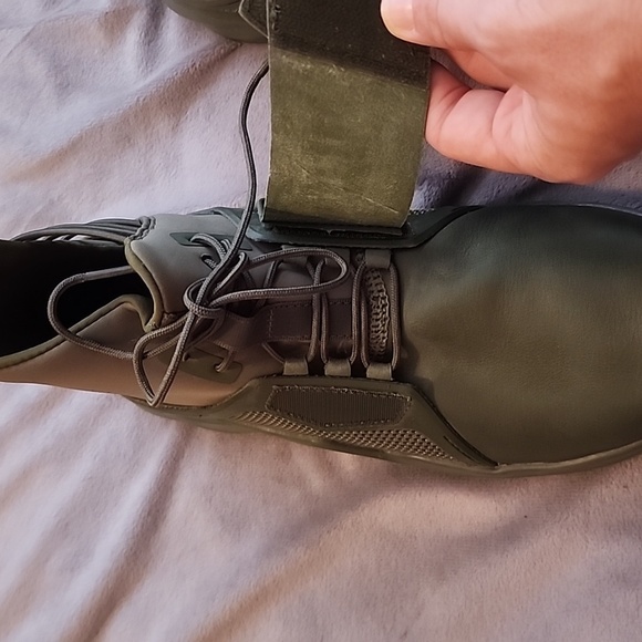 Fenty x Puma The Trainer Hi Sneaker - Women's Size 8.5 - Rare - Green - Picture 15 of 16